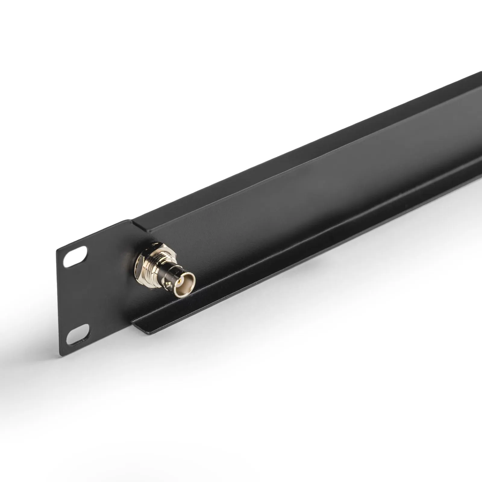 LDSYSTEMS UARK2 19" Antenna Rackmount Kit with 2 BNC Connectors (4/5)